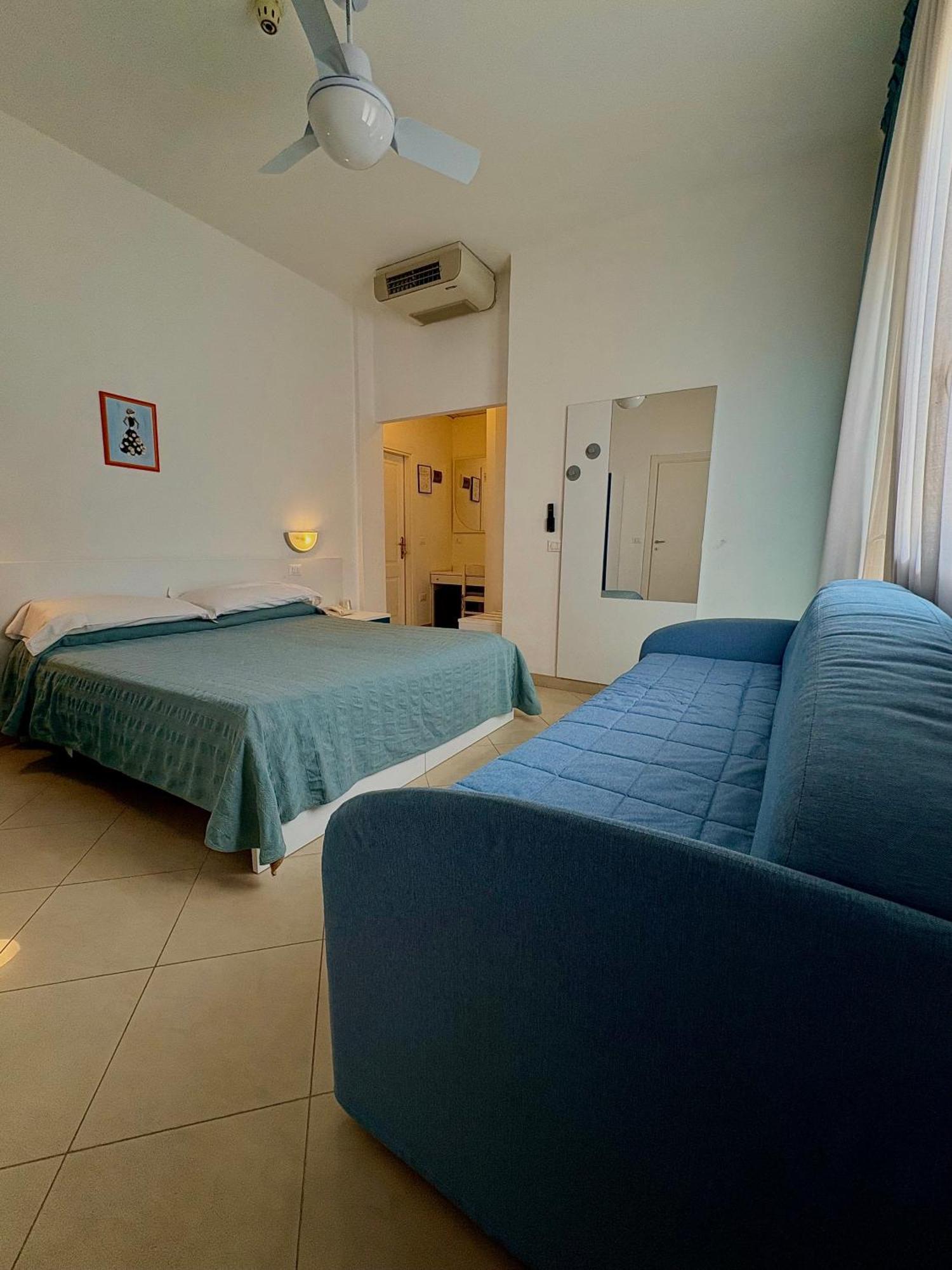 Hotel Fortuna Chioggia Exteriör bild