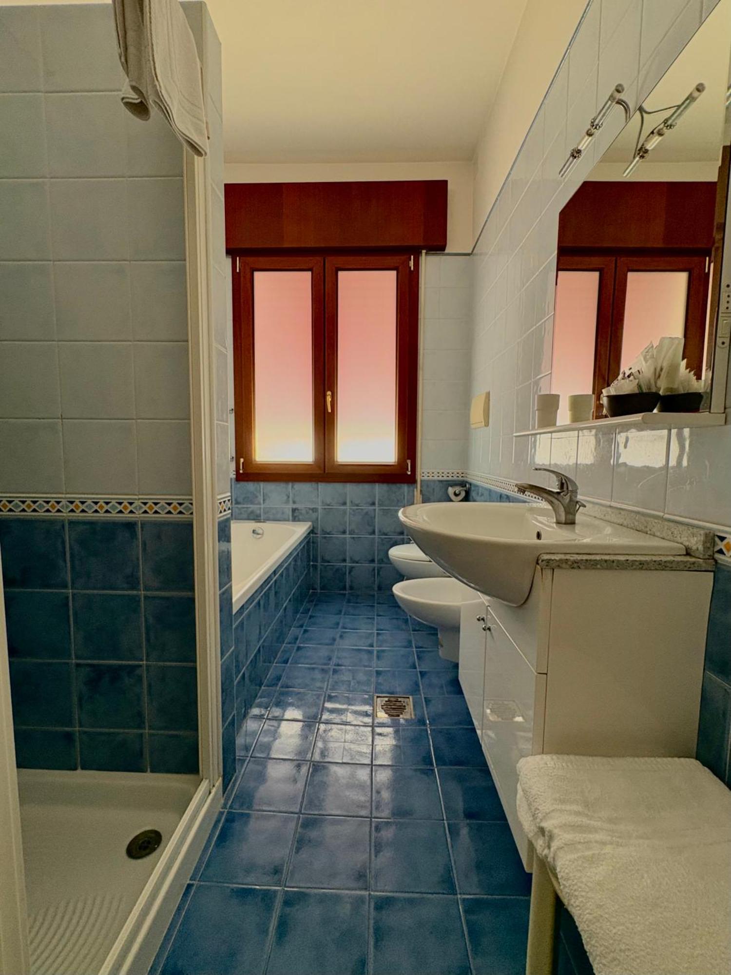 Hotel Fortuna Chioggia Exteriör bild
